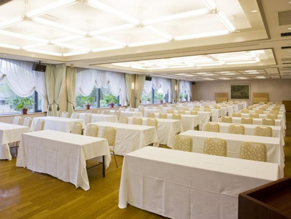 本馆椿酒店 松山 外观 照片